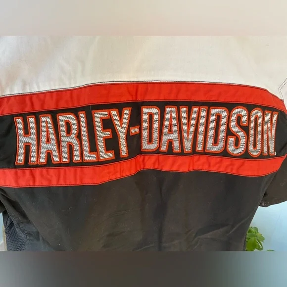 Harley Davidson Performance Button Down Shirt - Picture 4 of 9